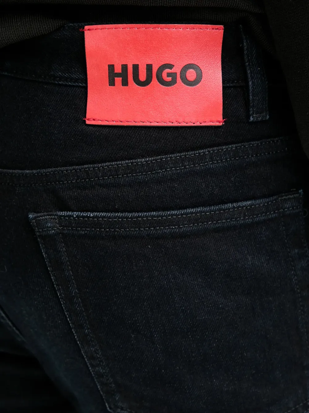HUGO Jeans met logopatch Zwart