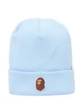 A BATHING APE® logo patch knit beanie - Blue