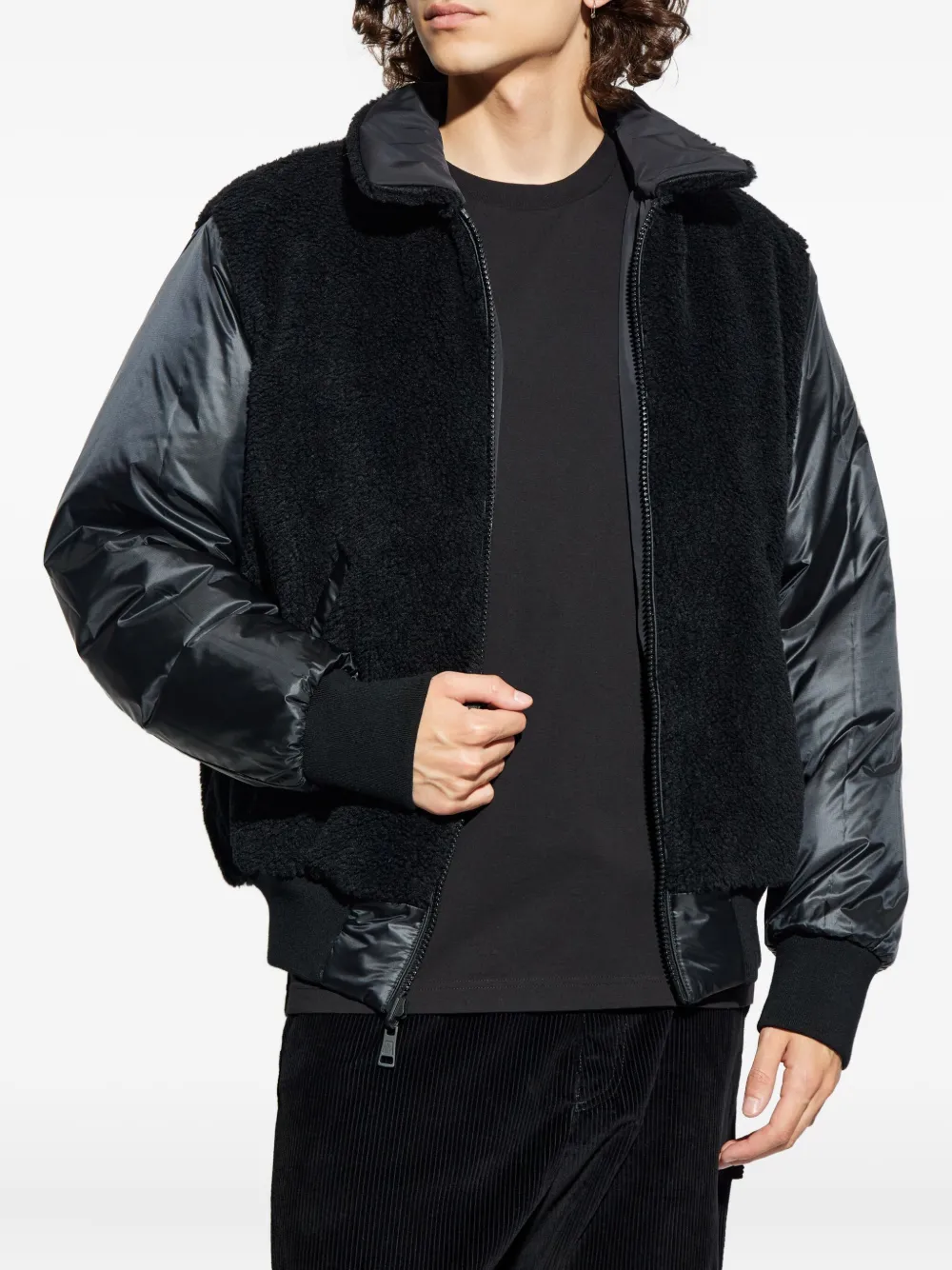 Moncler シェルパカラージャケット | ブラック | FARFETCH JP