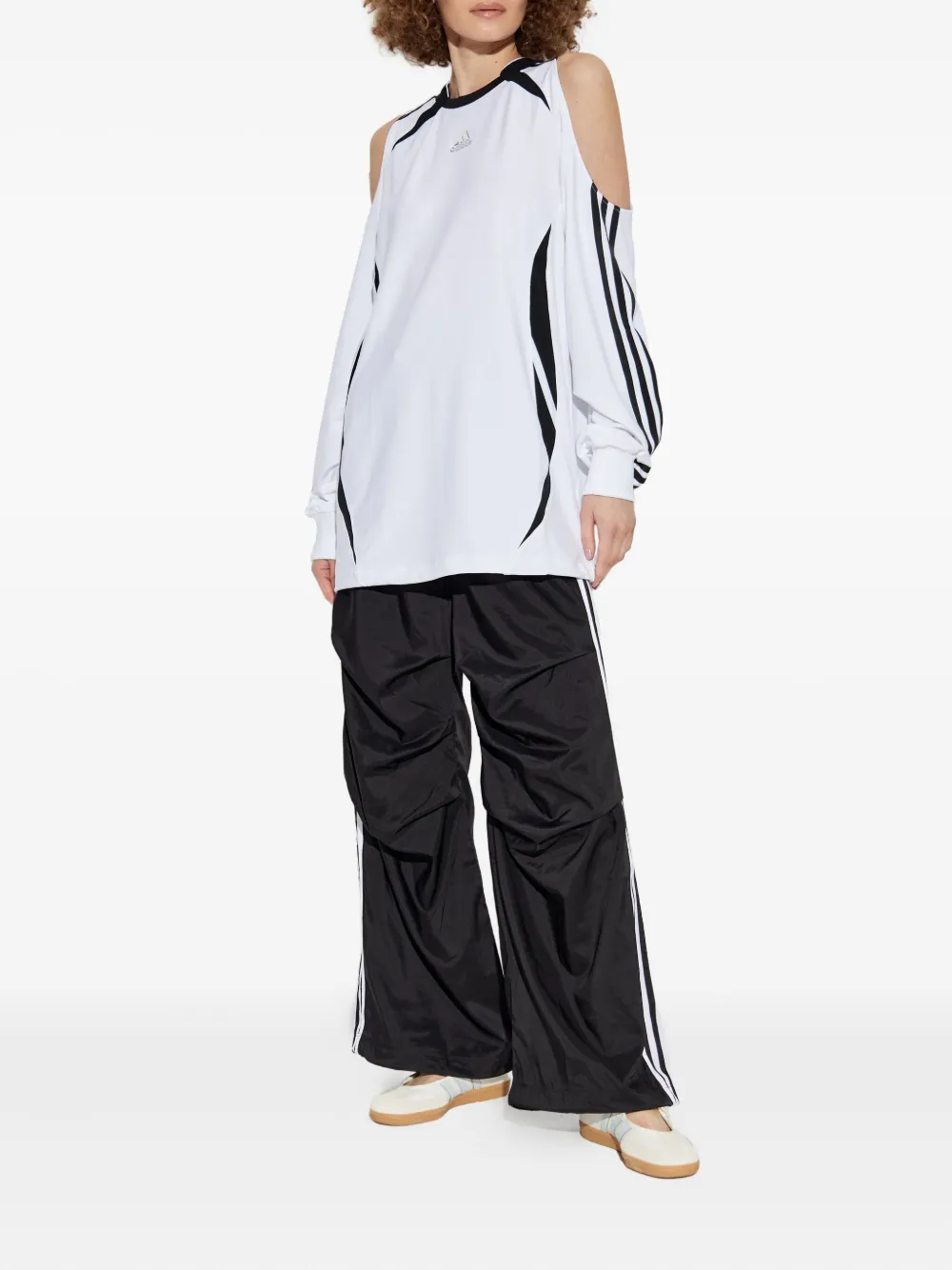 adidas shoulder-cutline logo sweatshirt | Sweaters | Image 2