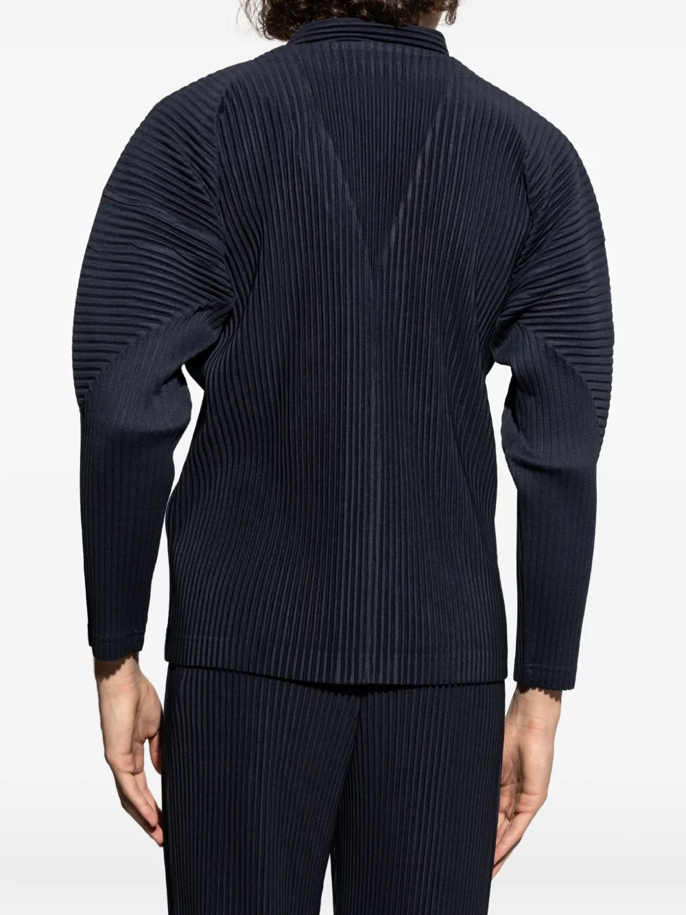 Issey Miyake Pleated Button-fastening Cardigan In Blue