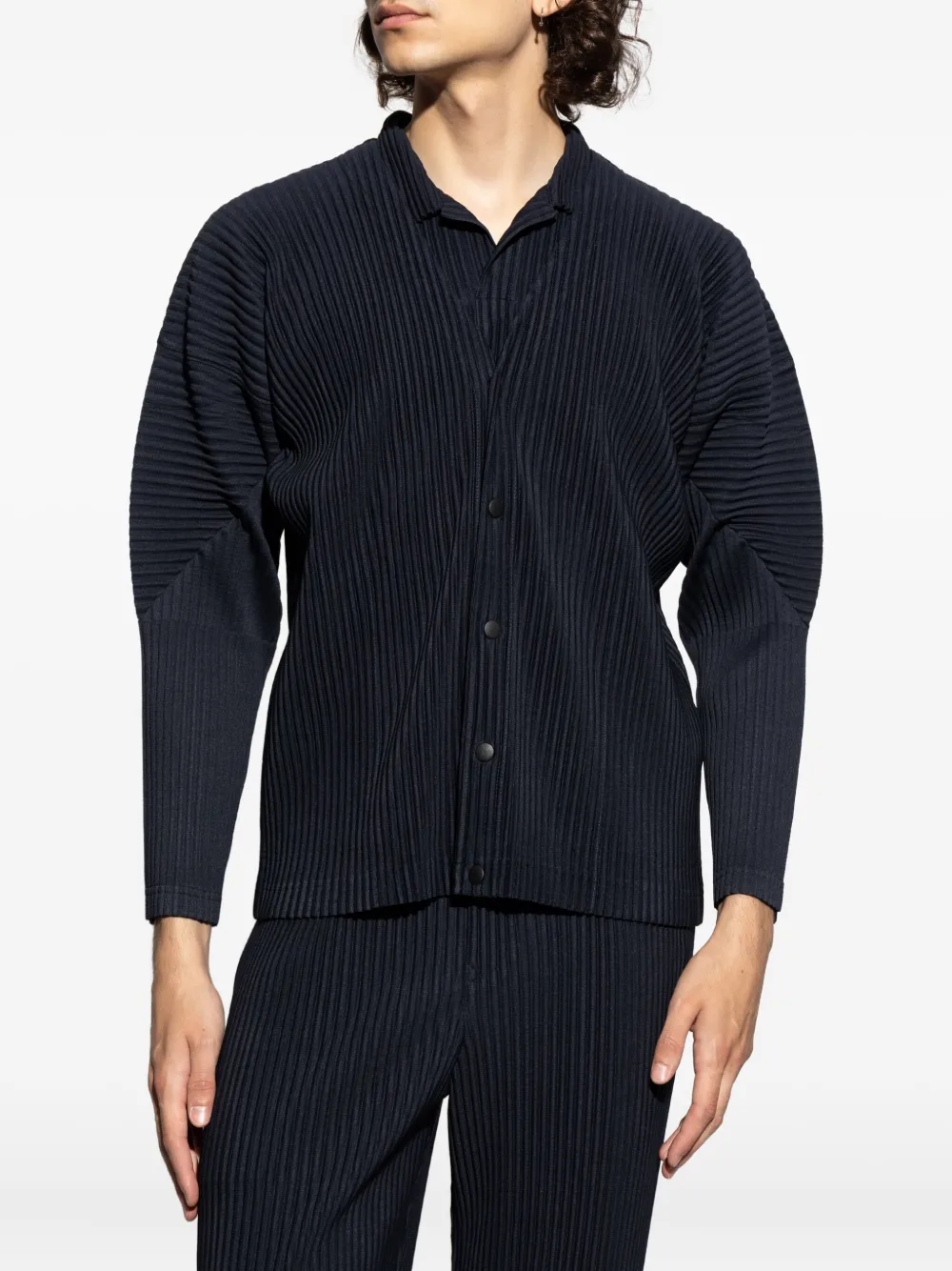 Issey Miyake Pleated Button-fastening Cardigan In Blue