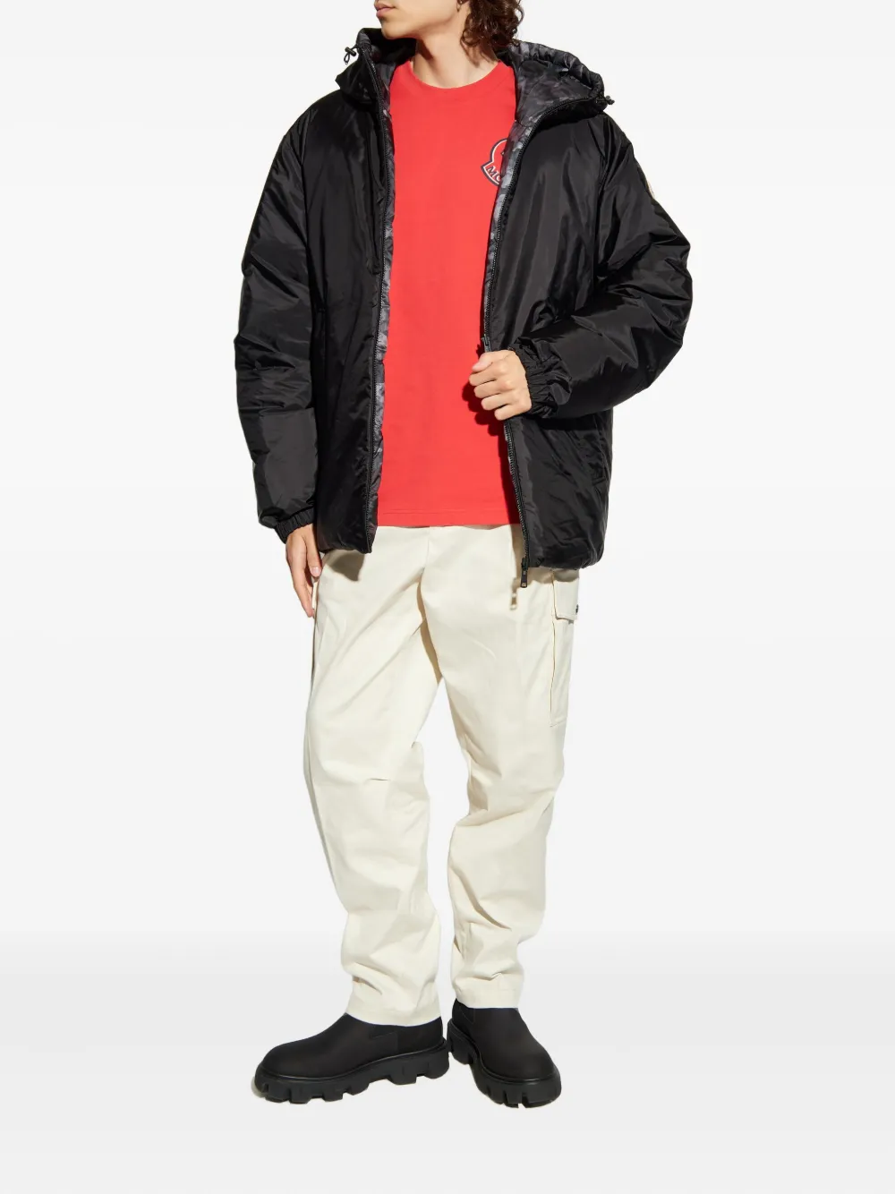 Moncler chamarra con capucha y cierre | Chamarras con plumón y capitonadas | Image 2