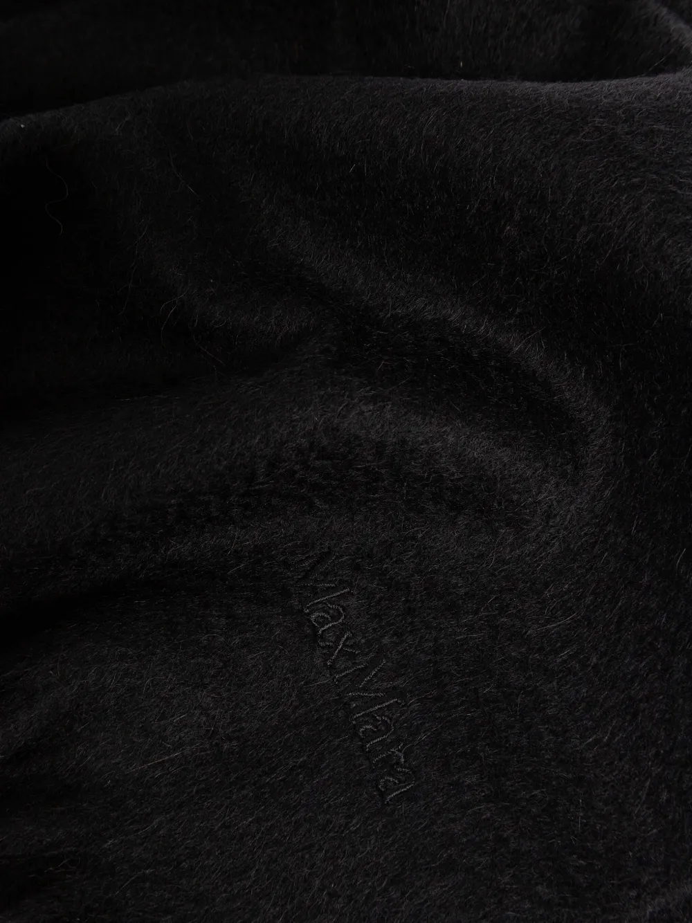 Max Mara Embroidered-logo Fringed Wool Scarf In Black