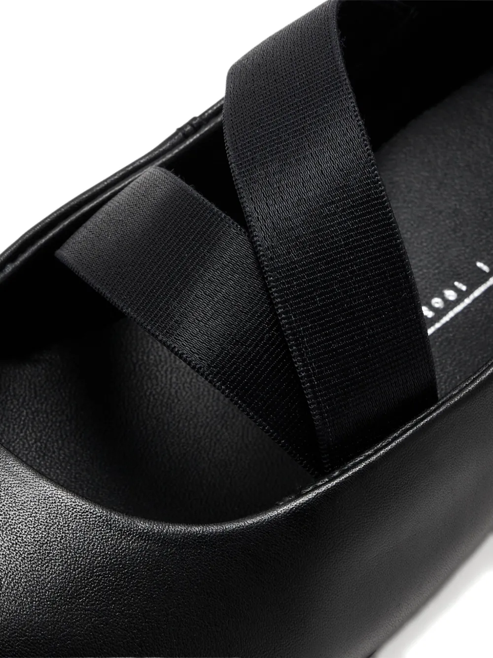 Ecco Anine K Elasticated-band Ballerina Shoes In Black