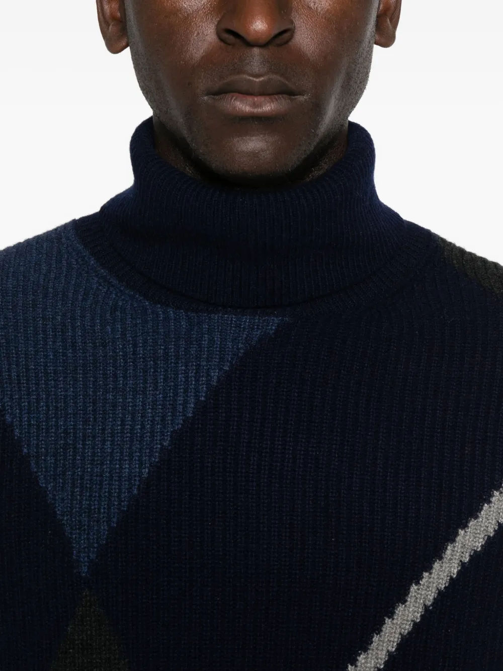 Eric Bompard Argyle Diamond-pattern Sweater In Black