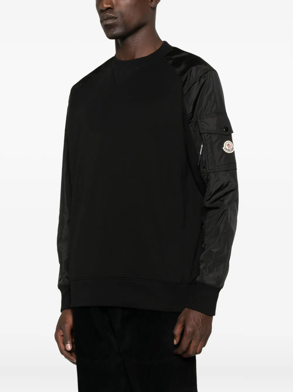 Moncler Mens Black Logo-patch Contrast-sleeve Cotton-blend Sweatshirt In Black