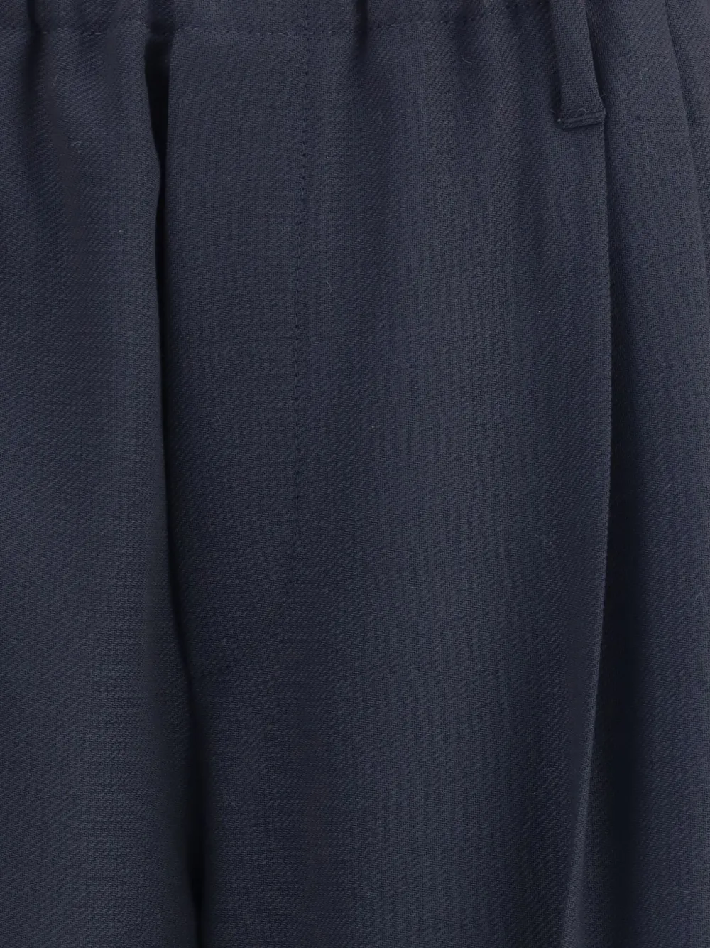 Brunello Cucinelli Geplooide broek met elastische tailleband Grijs