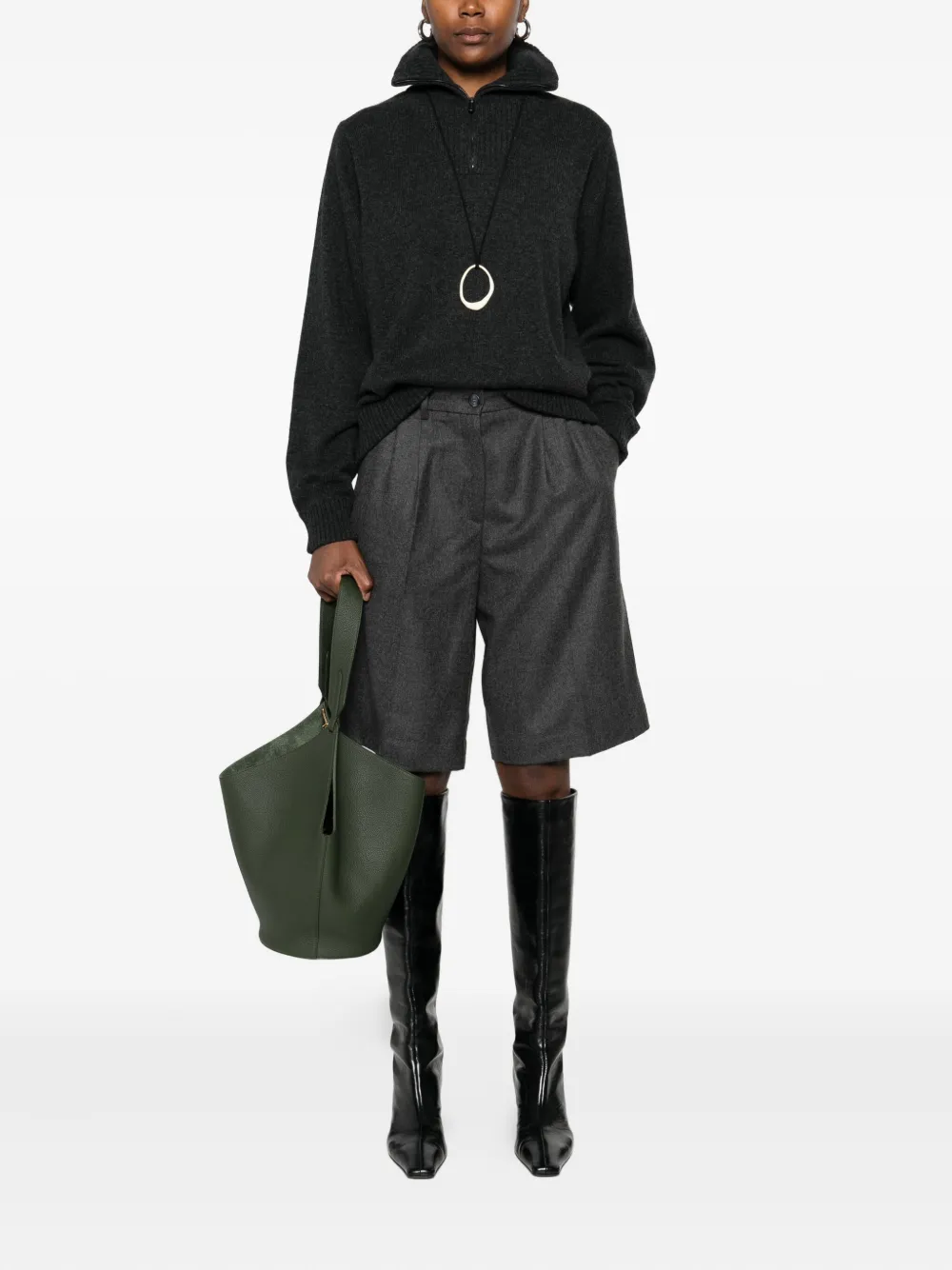 Eric Bompard شورت بكسرات وجيوب جانبية | شورتات بطول الركبة | Image 2