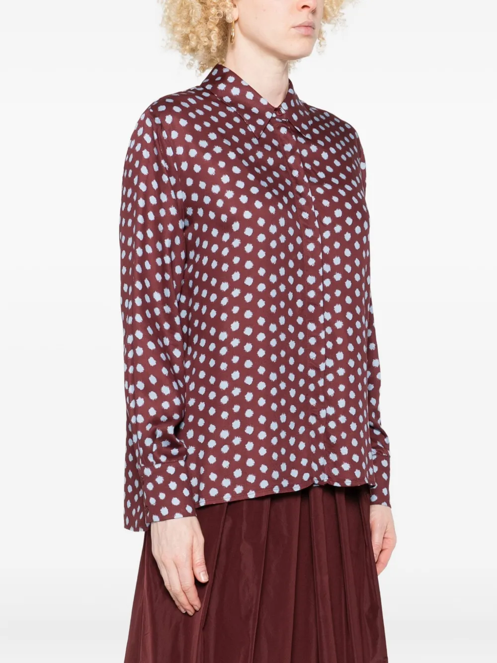 Niū Camelia Polka-dot Collared Shirt In Burgundy