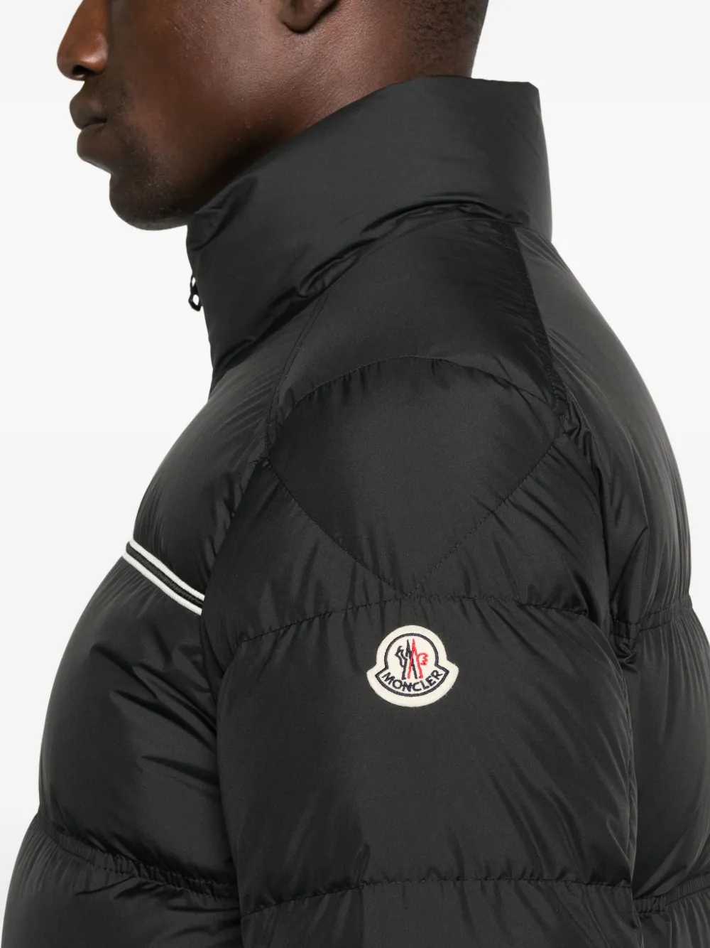 Moncler Gewatteerd jack met logopatch Grijs