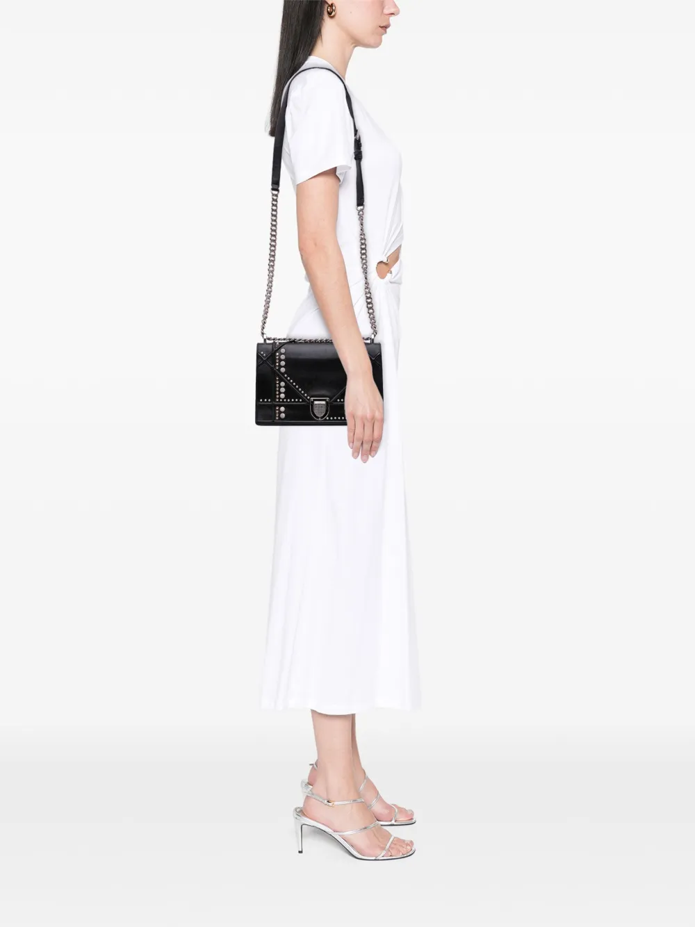 Christian Dior Pre-Owned 2015 Medium Studded Lambskin Diorama Flap crossbody bag | Pre-Owned | Image 2