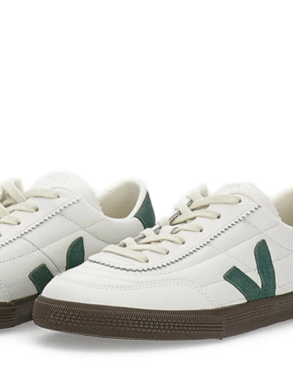 VEJA leather V-detail sneakers | Low-Tops | Image 2