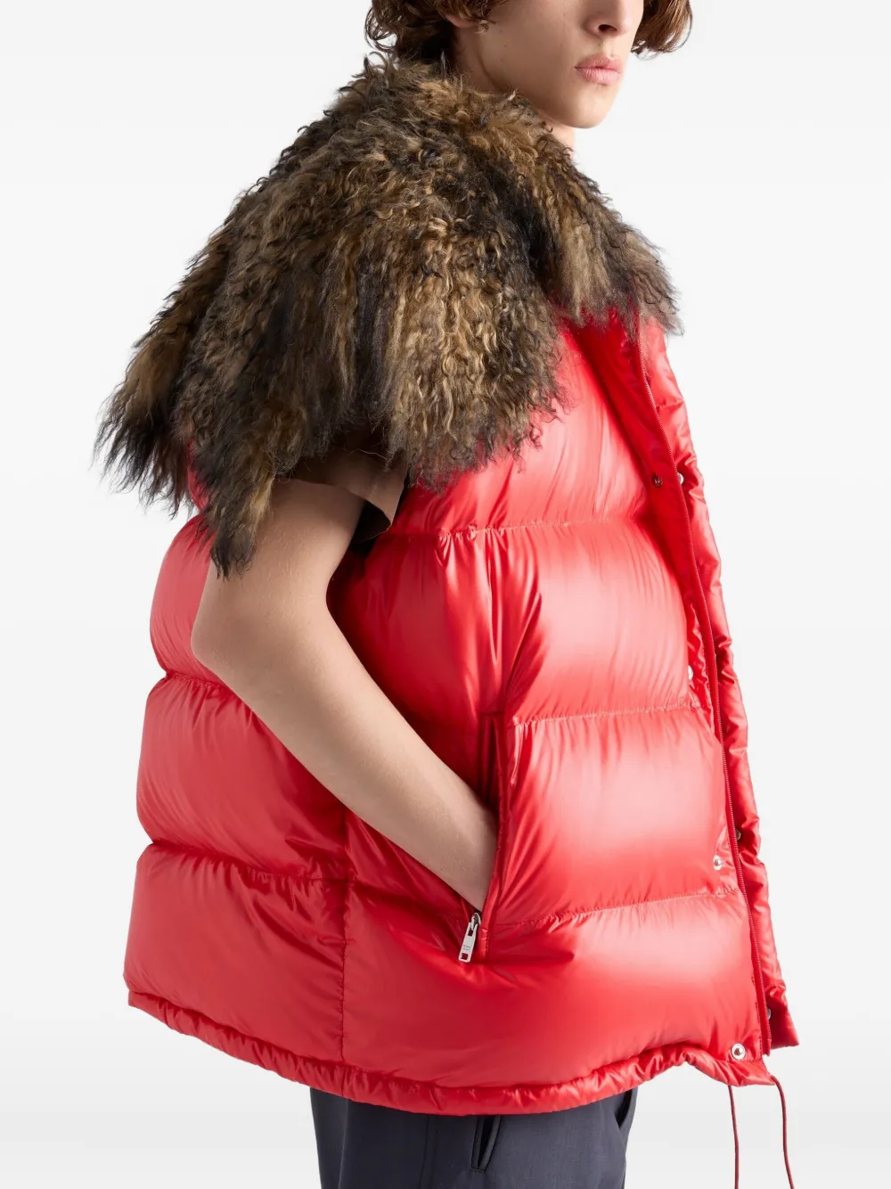 Prada Bodywarmer met getextureerde kraag Rood