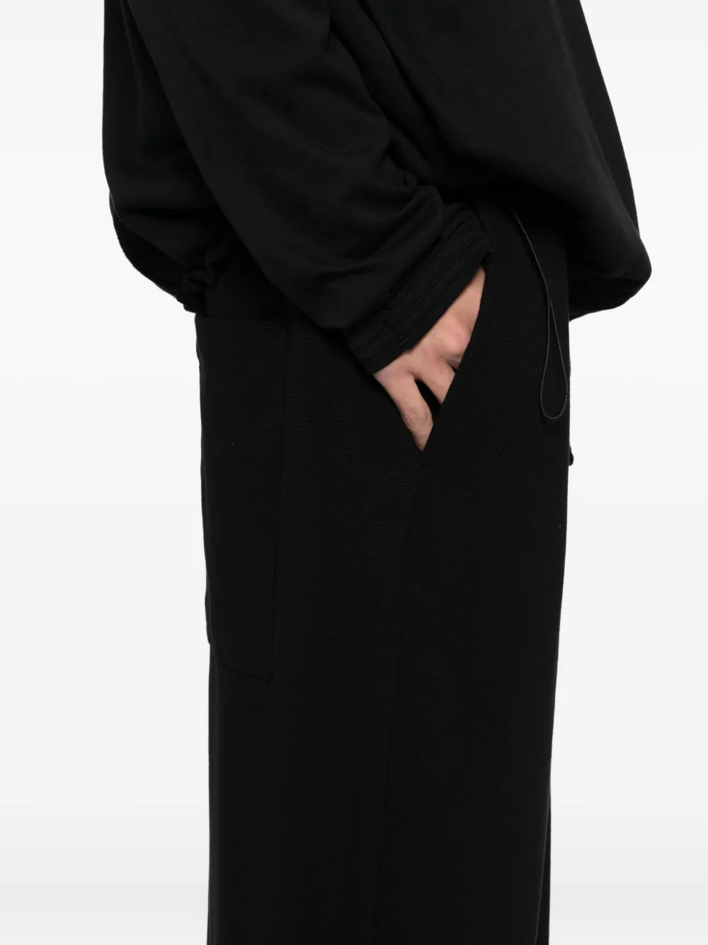 Thom Krom Cropped Trousers In Black