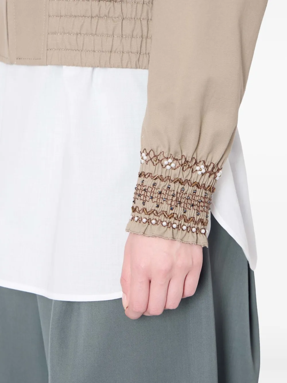 Kolor Cropped jack met kralen cuffs Beige