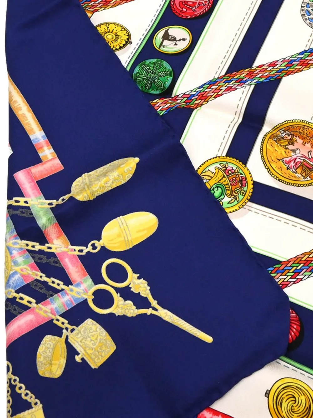 Pre-owned Hermes 19902-2000 Carré 90 Petite Main Scarf In Blue