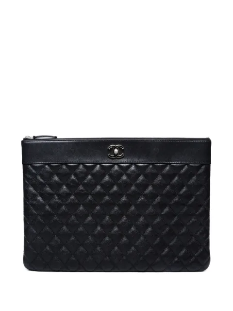 CHANEL Pre-Owned 2016-2017 quilted leather clutch bag