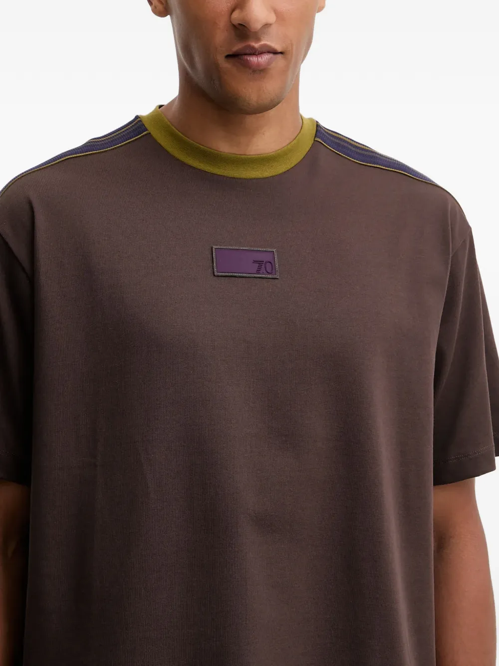 Ea7 Contrast-trim T-shirt In Multi