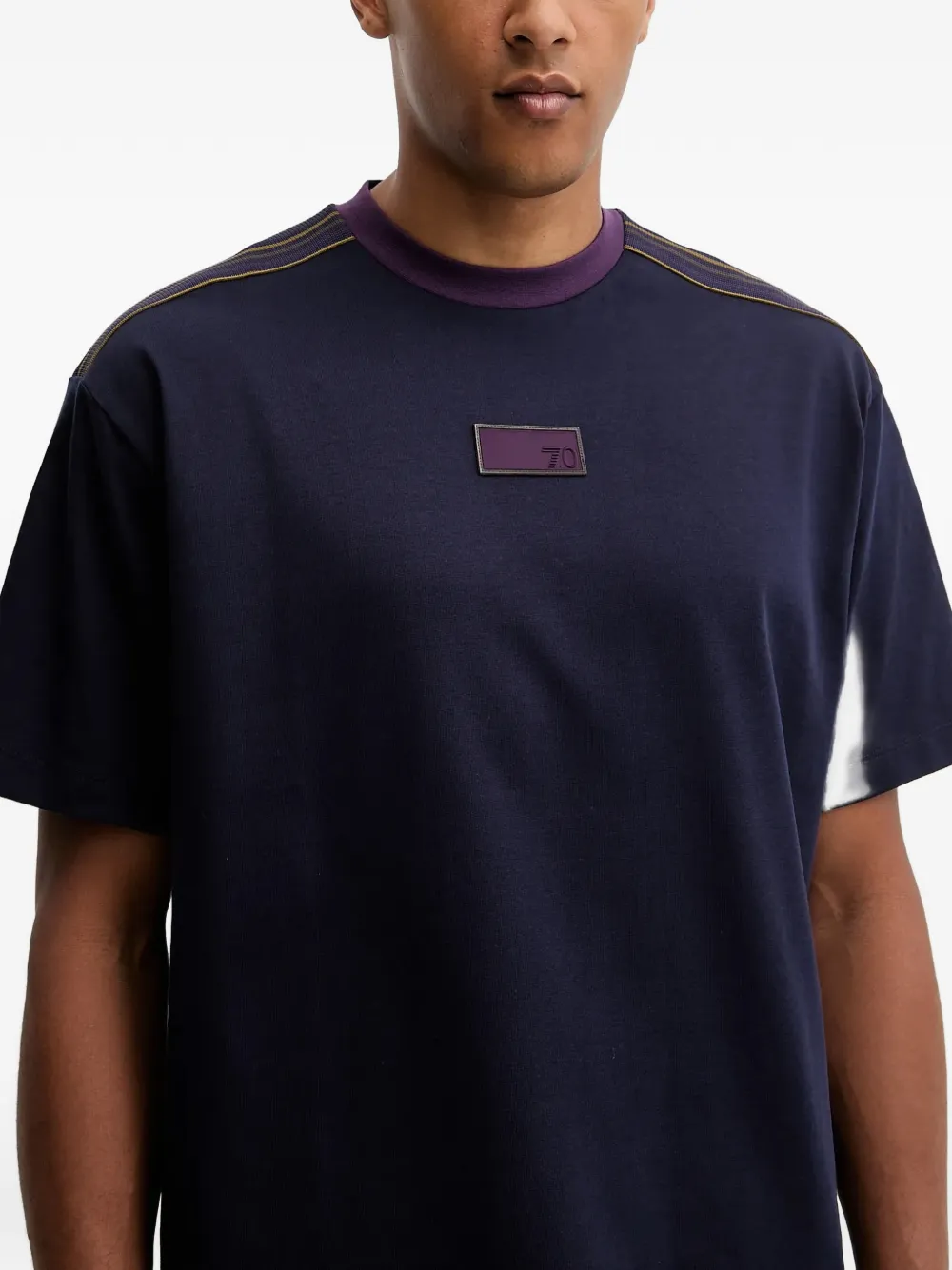 Ea7 Patch-detail T-shirt In Blue