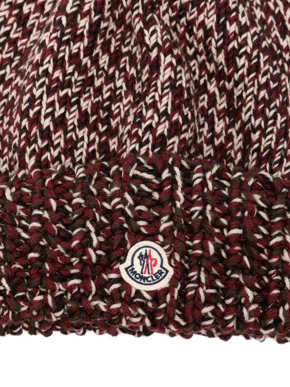 Moncler Kabelgebreide muts met logodetail Rood