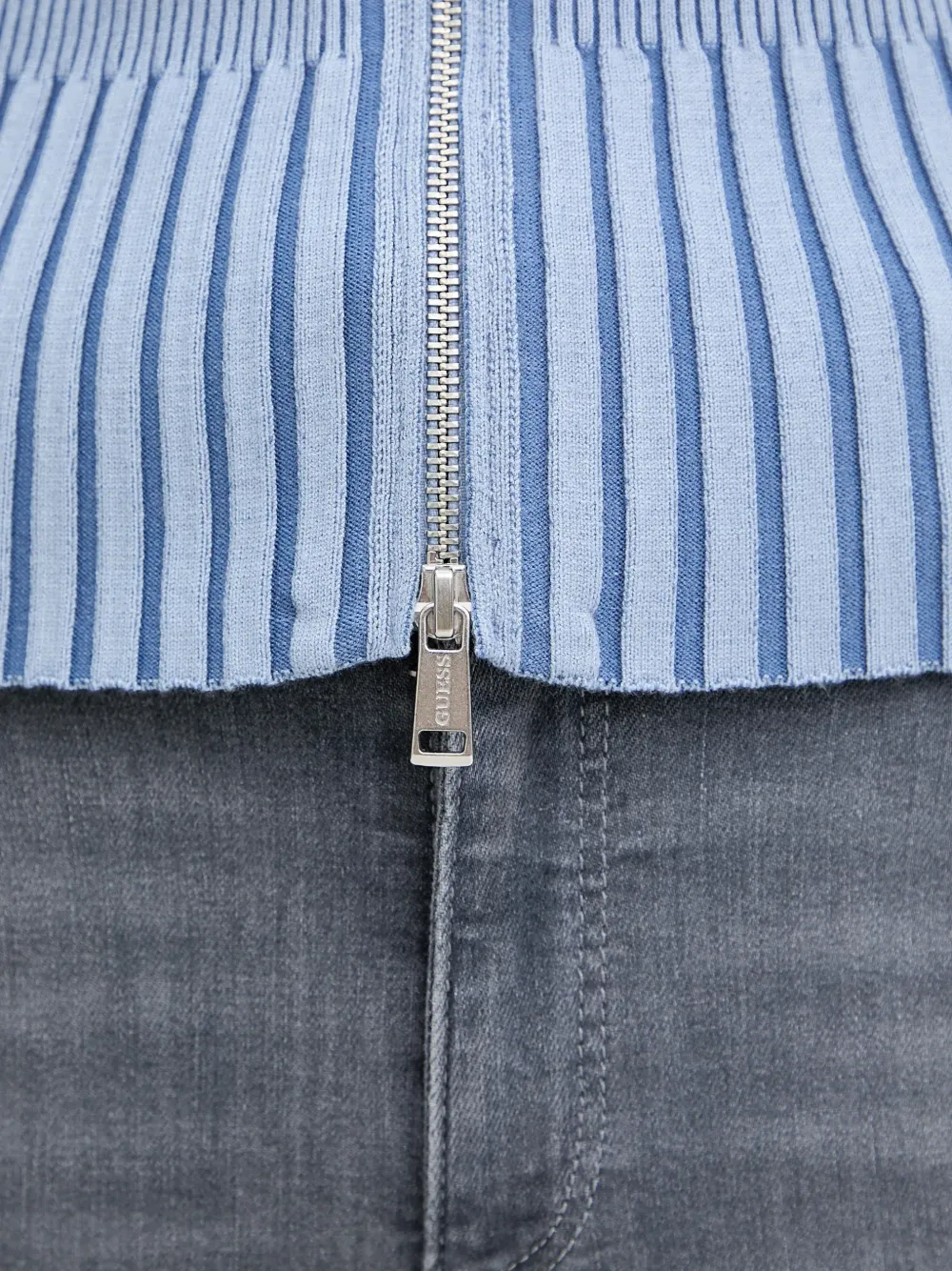 GUESS USA Gestreepte trui met rits Blauw