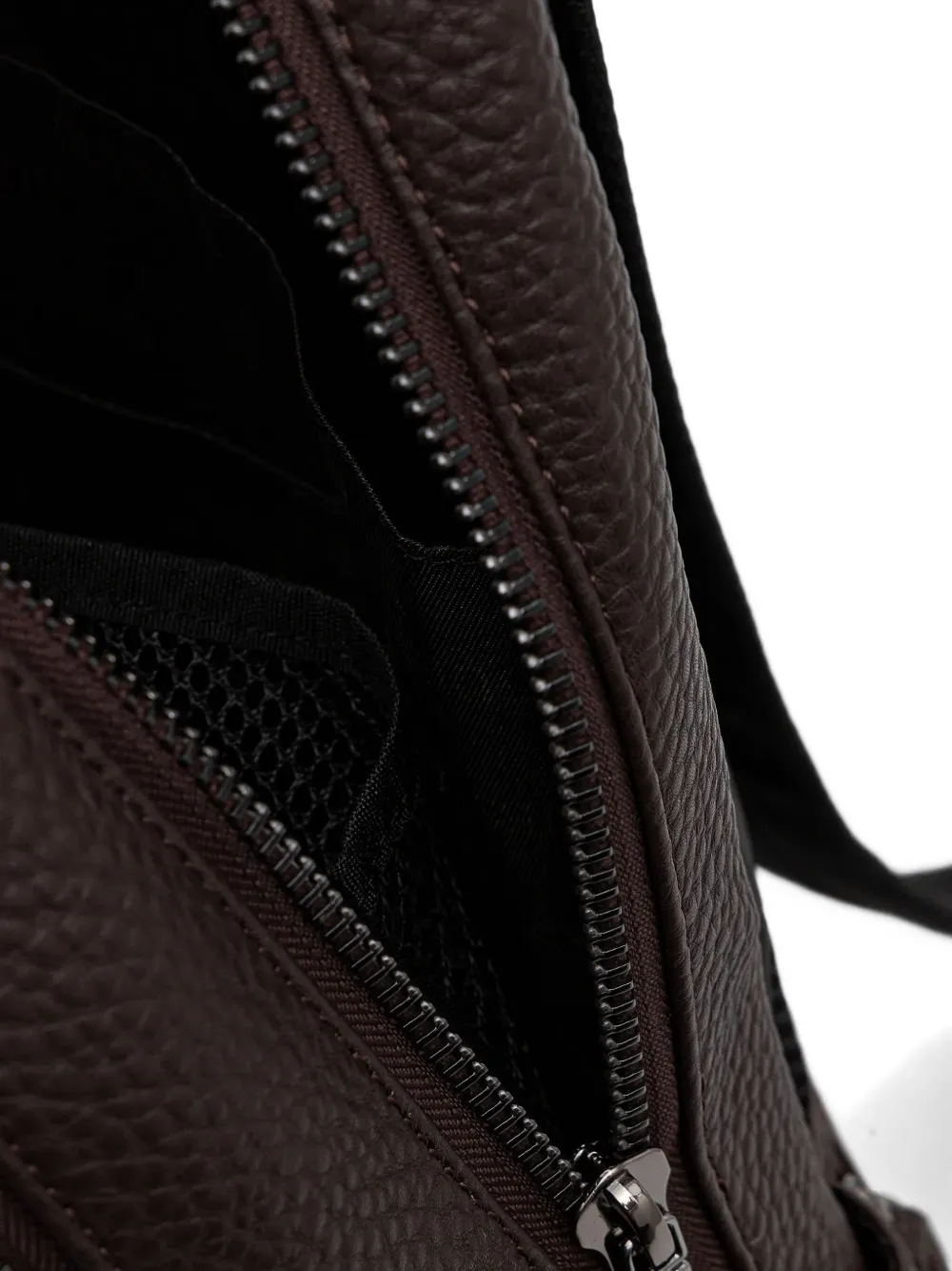 GUESS USA Rugzak met ritssluiting en textuur Bruin