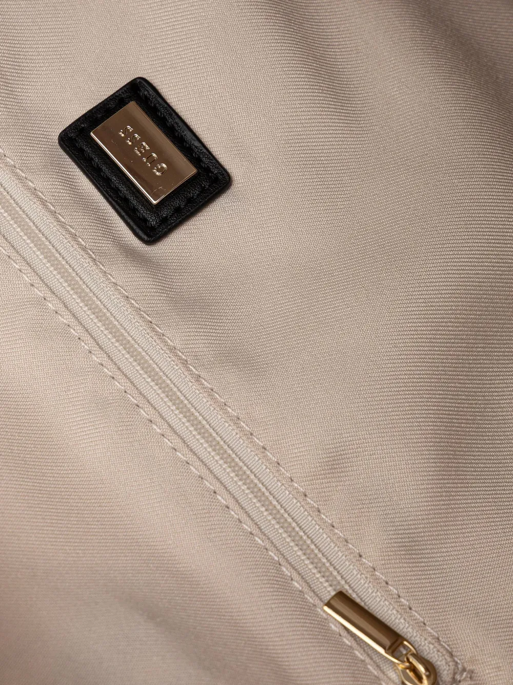 Guess Usa Logo-appliqué Tote Bag In Neutral
