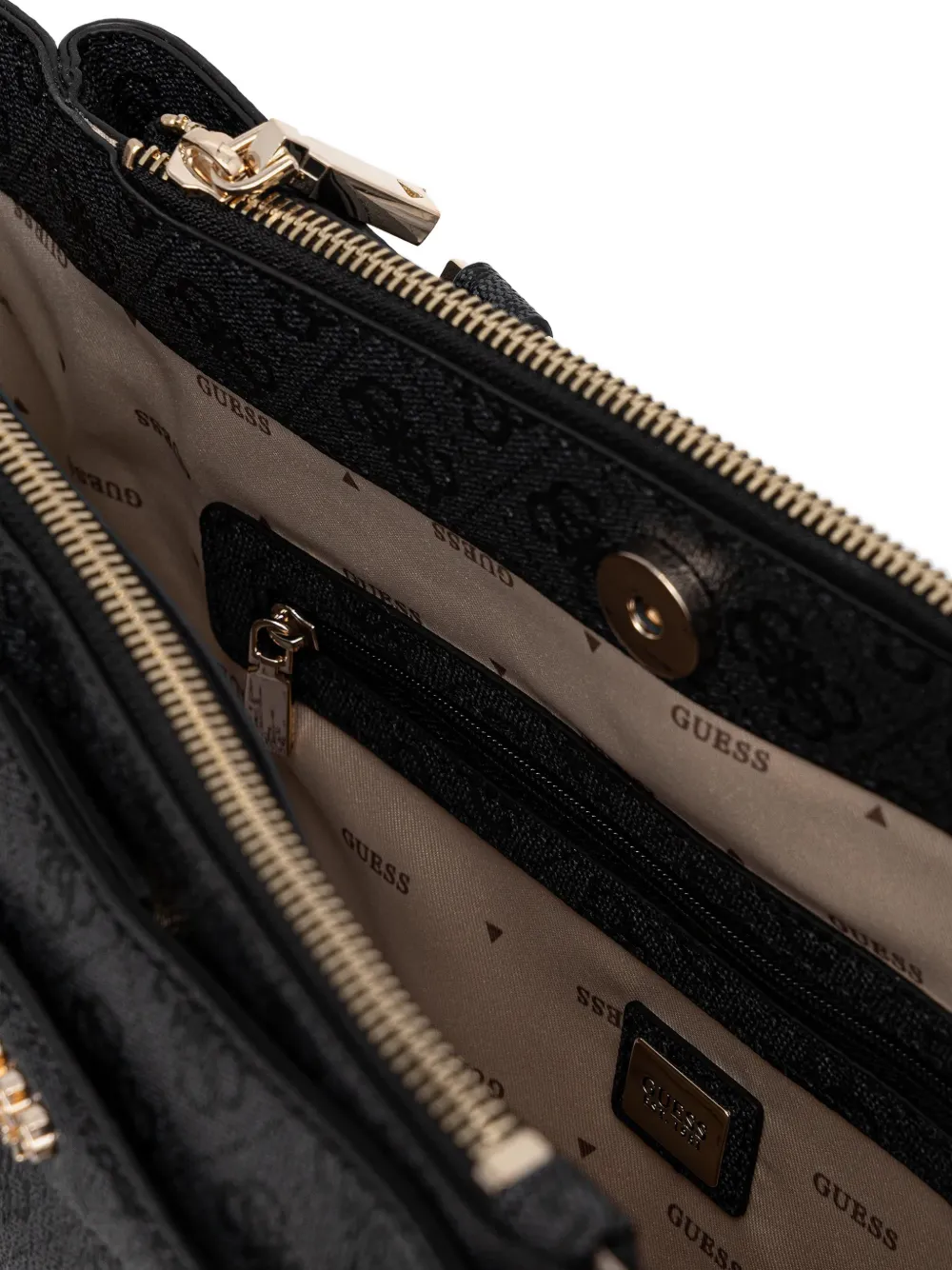 Guess Usa Monogram-logo Padlock-detail Tote Bag In Black