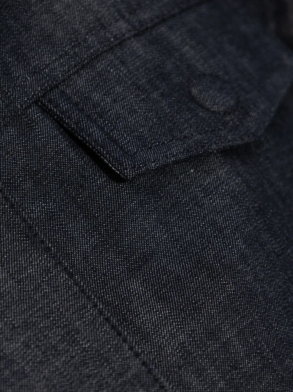 buttoned elastic-waist jacket