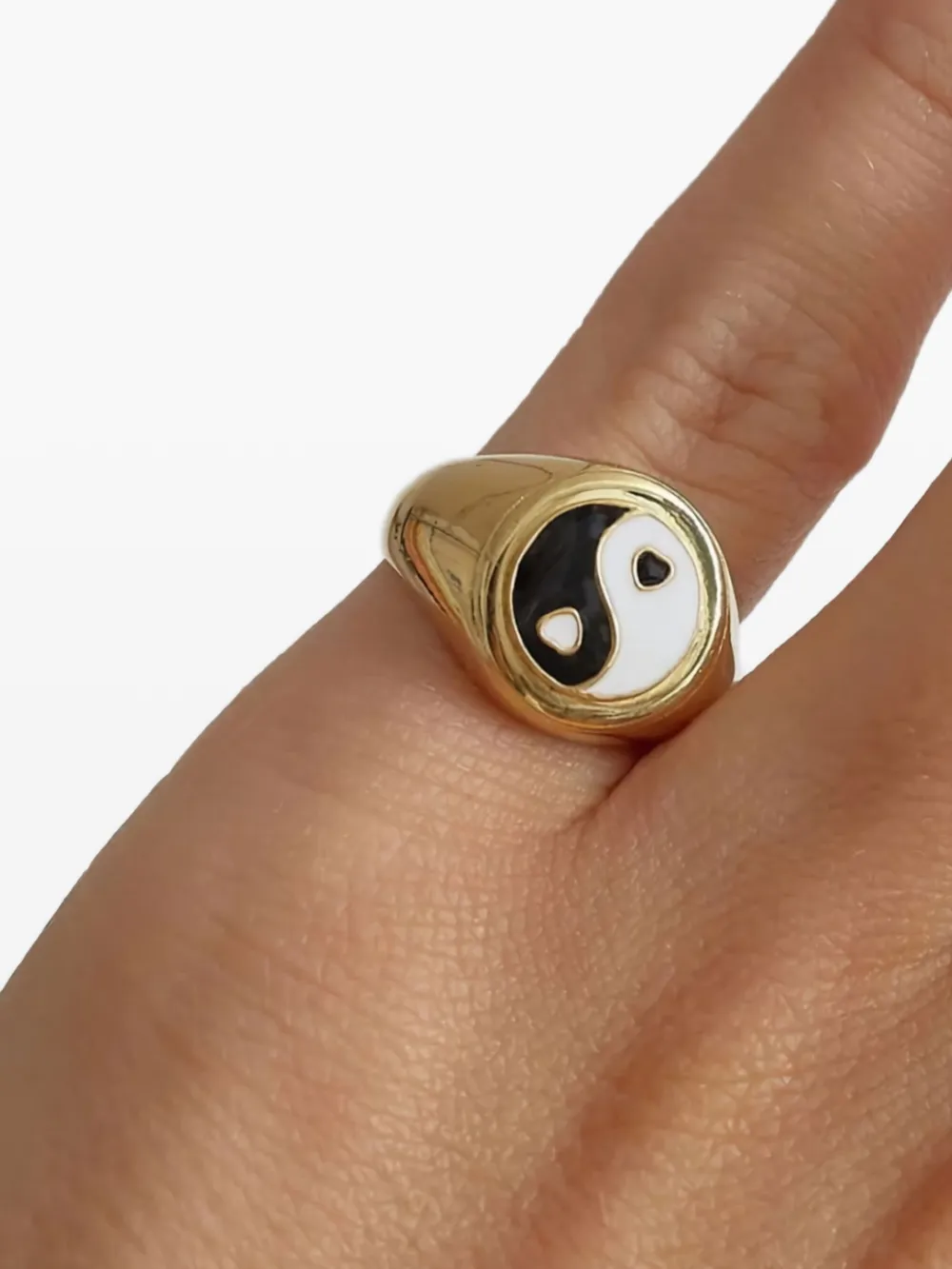 Wilhelmina Garcia Yin-yang Signet Ring In Gold