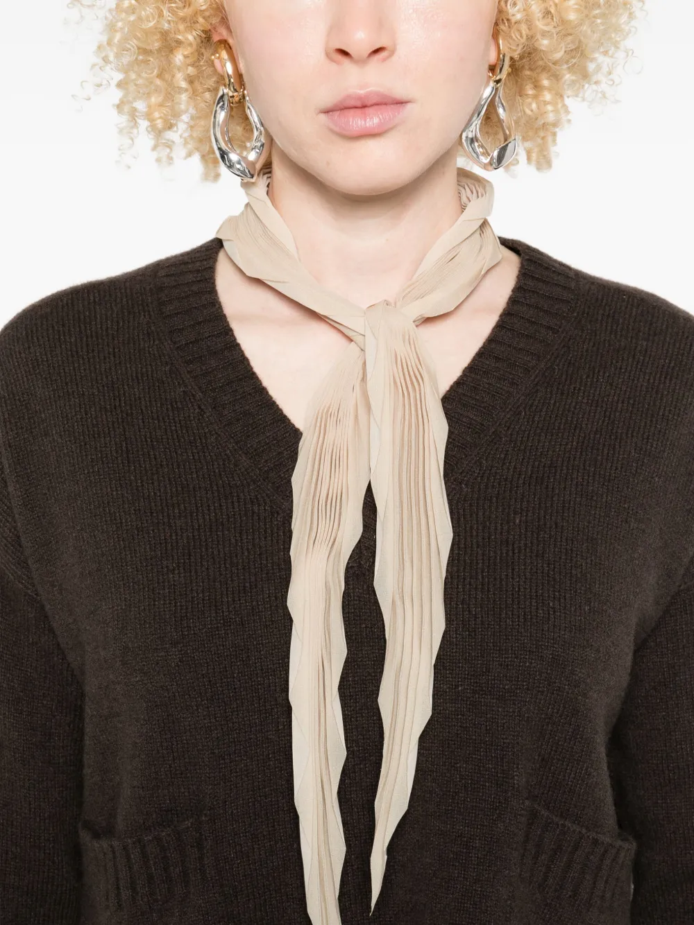 Arovescio V-neck Patch-pocket Sweater In Brown
