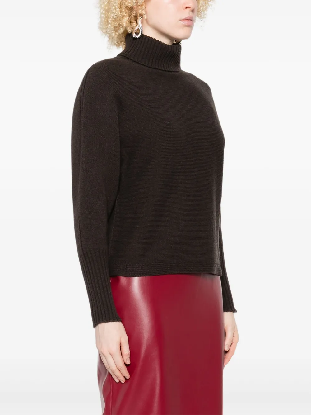 Arovescio Turtleneck Ribbed Sweater In Brown