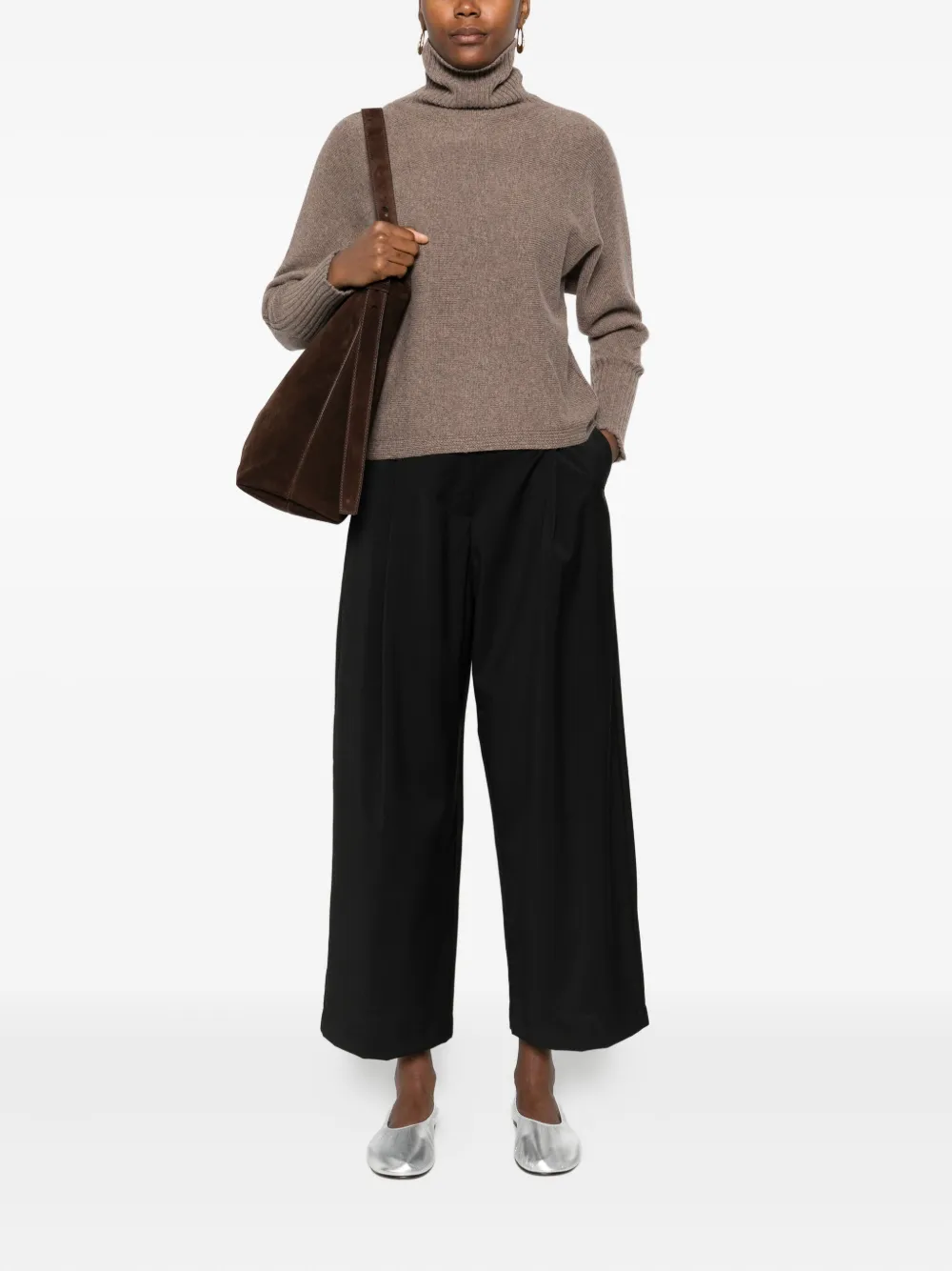 Arovescio Turtleneck Ribbed Sweater In Brown