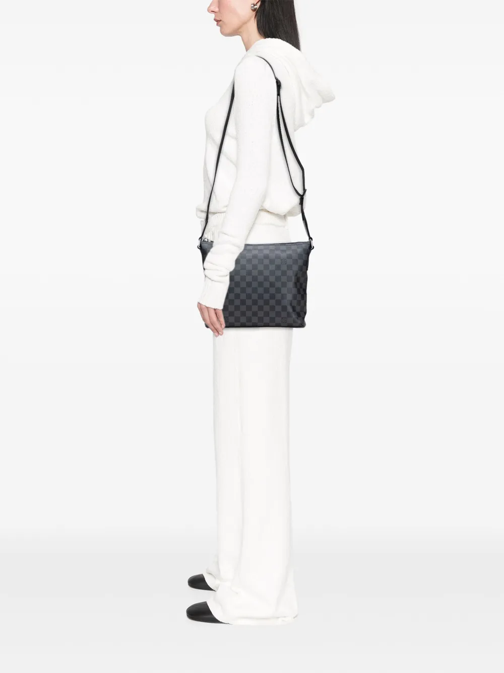 Louis Vuitton Pre-Owned 2013 Damier Graphite Mick PM crossbody bag | Pre-Owned | Image 2