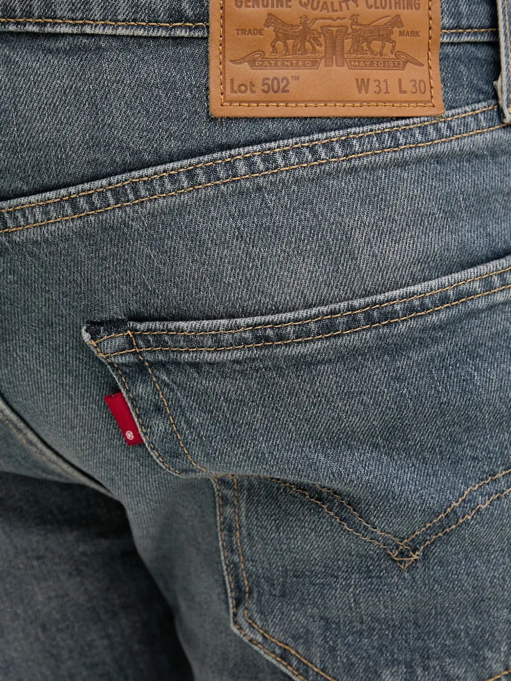 Levi's 502 jeans met toelopende pijpen Blauw