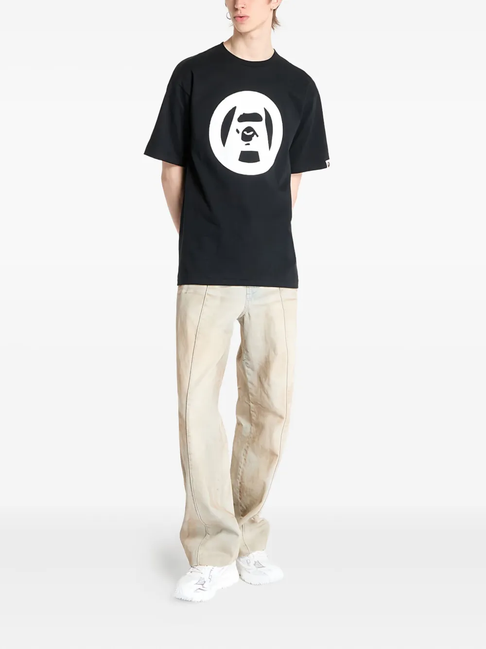 A BATHING APE Stencil Circle Ape-Face T-shirt Zwart
