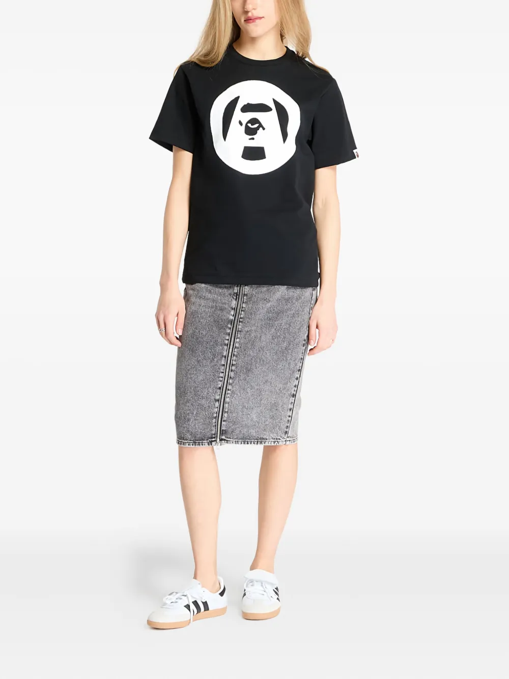 A BATHING APE Stencil Circle Ape-Face T-shirt Zwart
