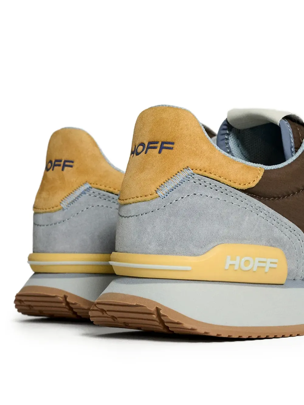 Hoff Sneakers met logo Bruin
