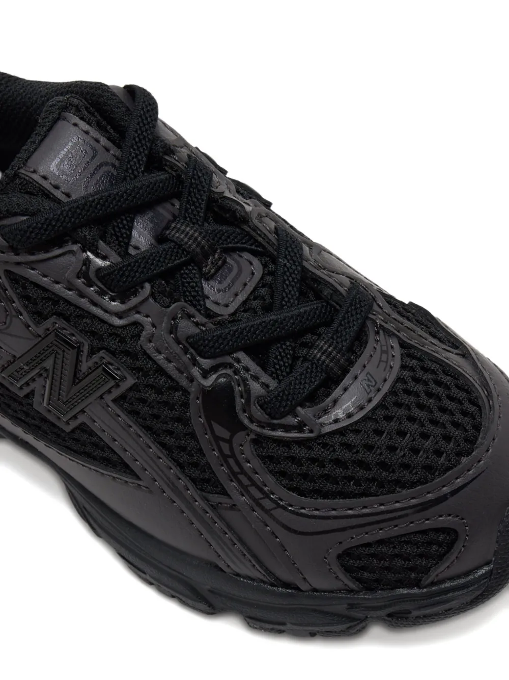 New Balance Logo-detail Sneakers In Black