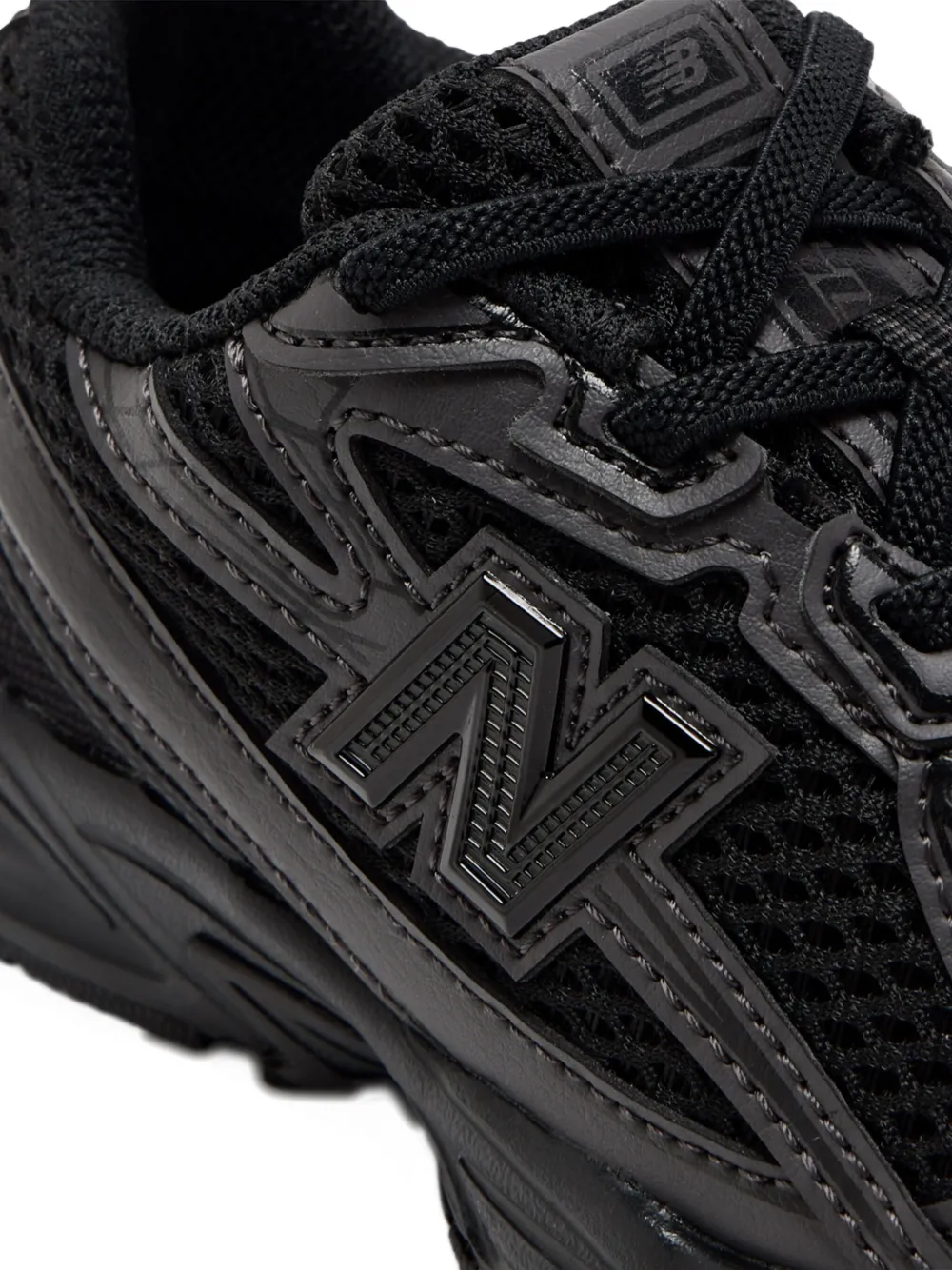 New Balance Boys  740 In Black