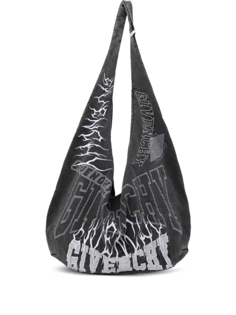 Givenchy شنطة كتف مطرزة بشعار الماركة
