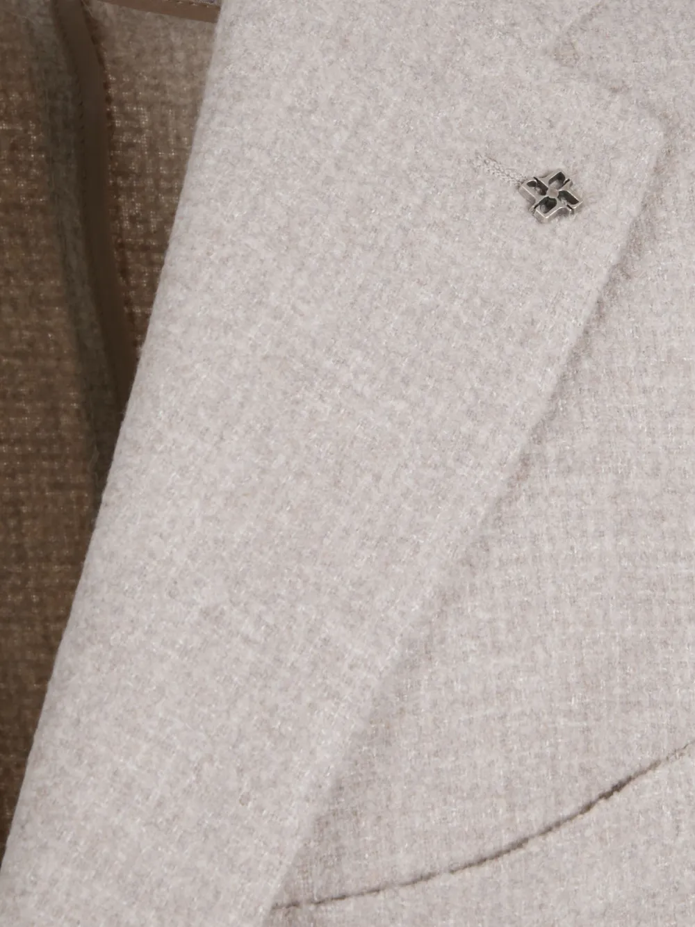 Tagliatore Jack met knopen Beige