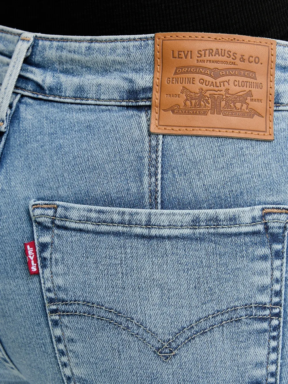 Levi's Jeans met opgestikte zak Blauw