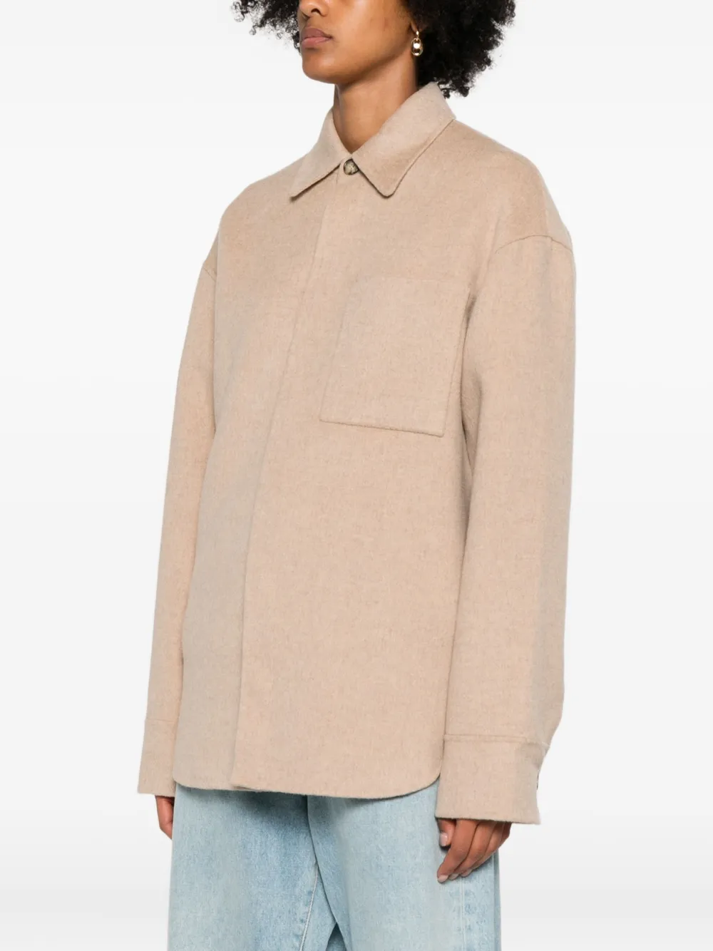 Jw Anderson Buttoned Patch-pocket Jacket In Brown