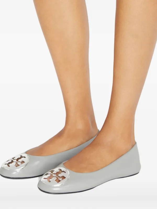 Tory Burch Reva logo-plaque Ballet Flats Grey FARFETCH JO