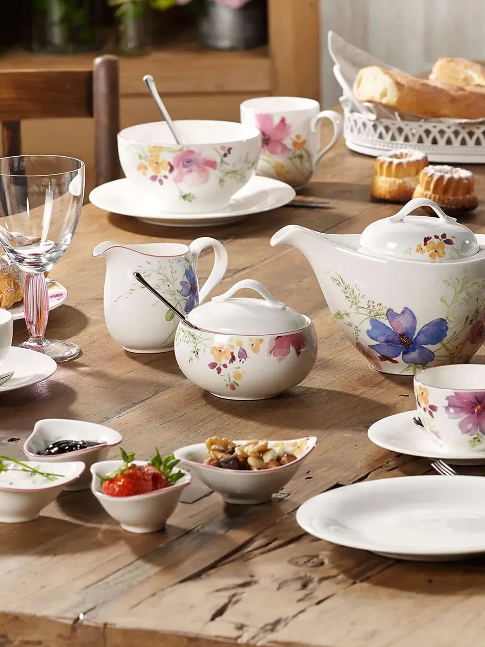 Villeroy & Boch Mariefleur teapot | Café y té | Image 2