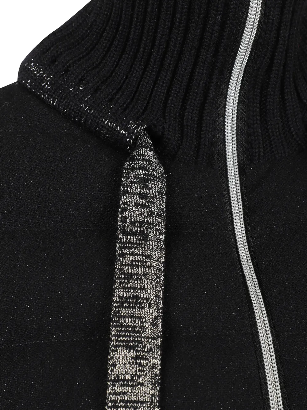 Herno Lucent Resort Cape In Black