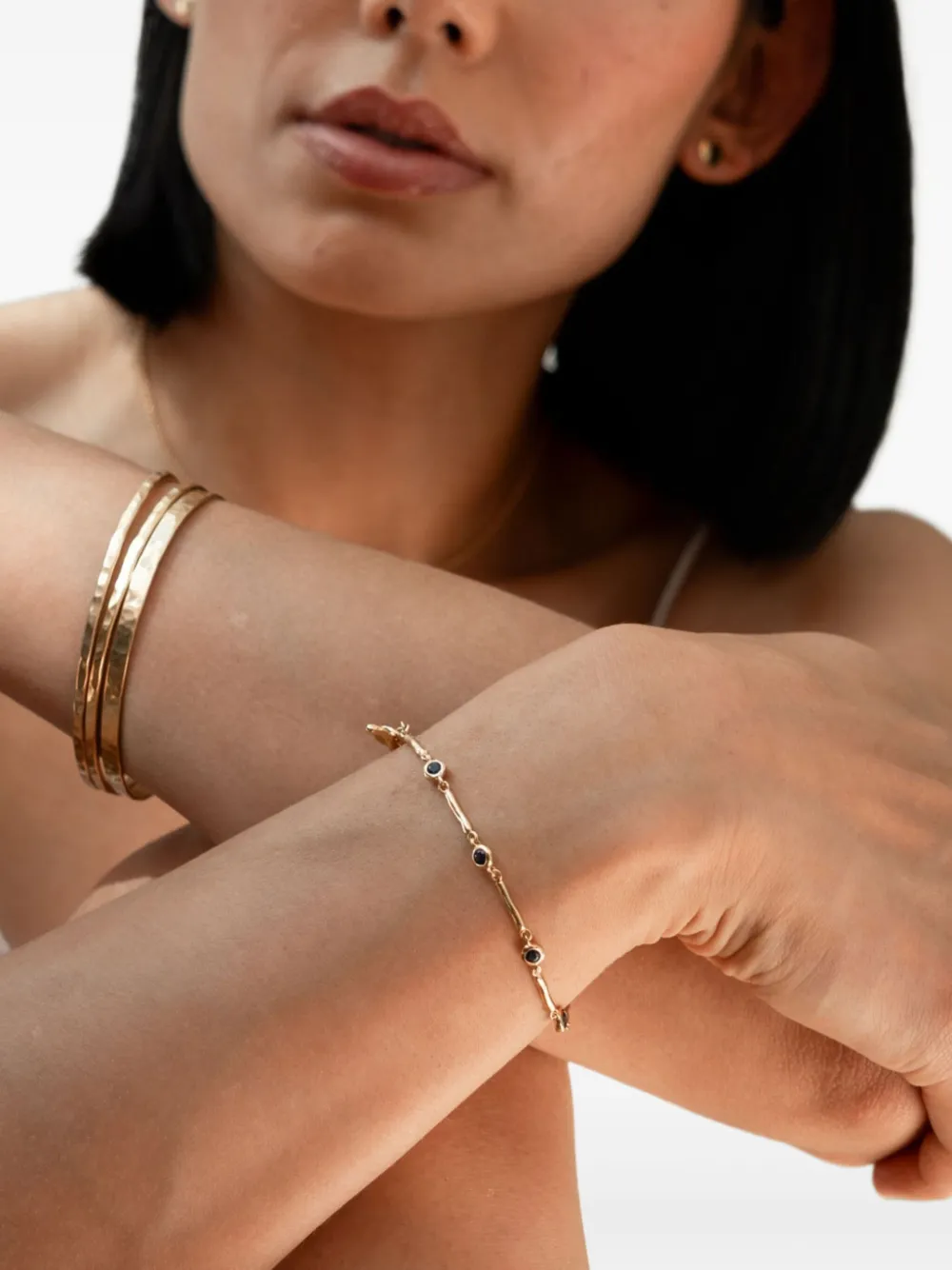 DOWER AND HALL Schakelarmband met aquamarijn - Goud