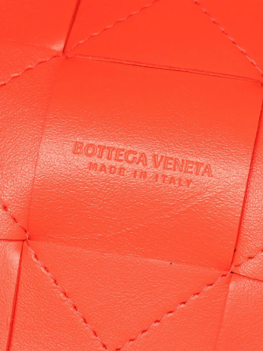 Pre-owned Bottega Veneta 2012-2025 Small Nappa Intrecciato Cassette Bucket Bag In Red